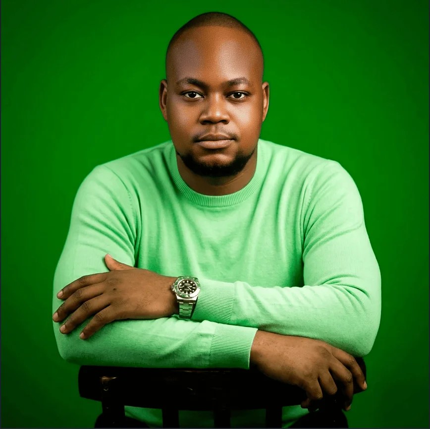 Portrait professionnel de Apaloo Alain Seyba